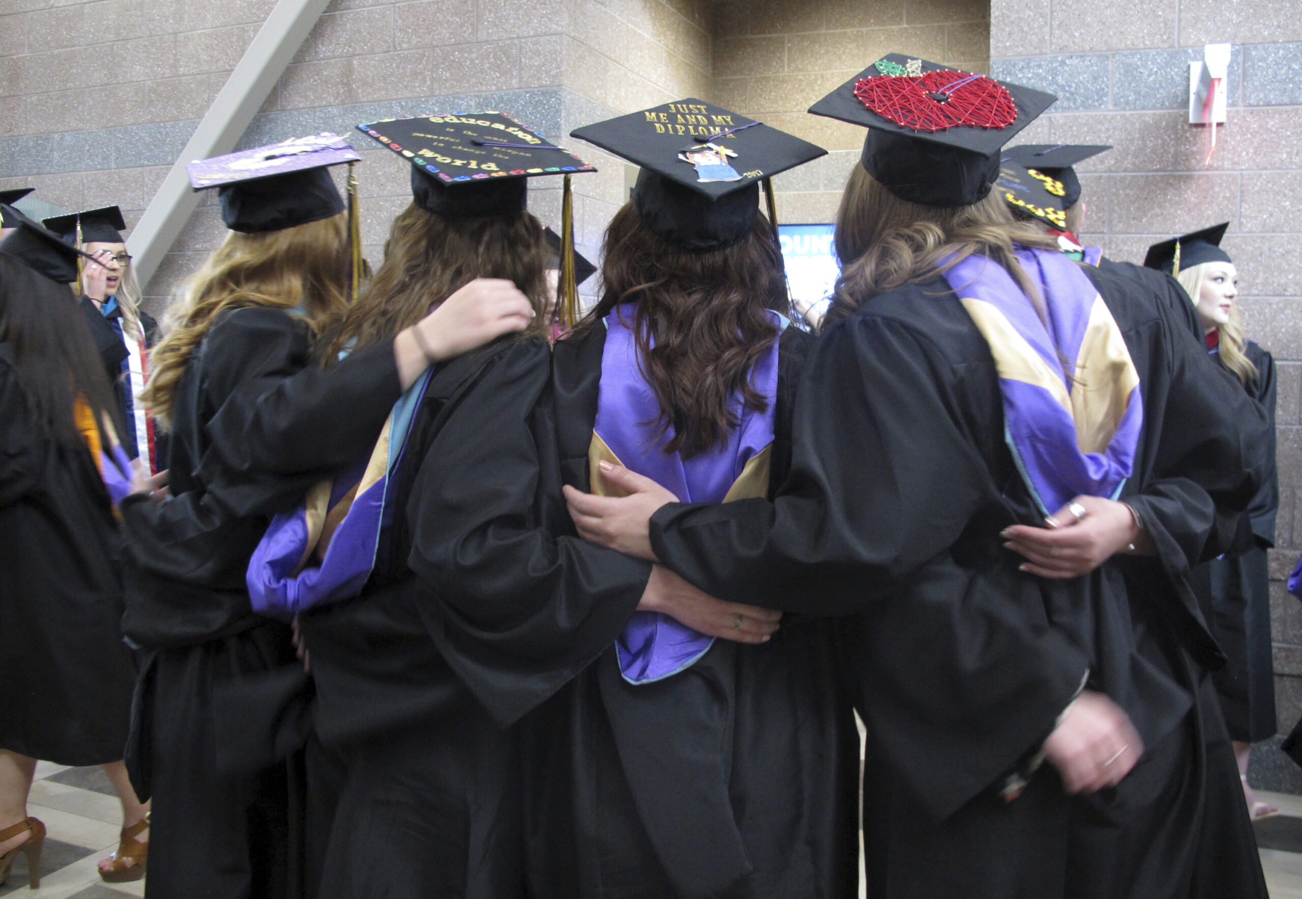 ap17137054916046 scaled.jpg