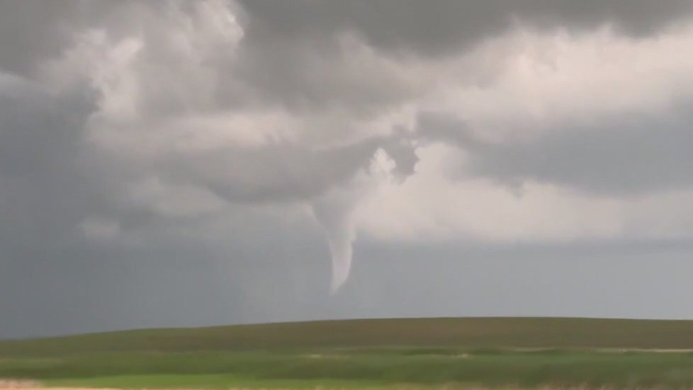 Tornadoes rip through North Dakota, killing 3